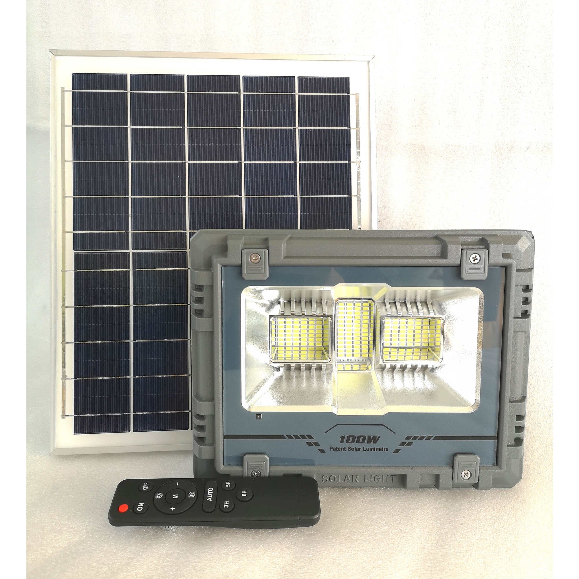 Прожектор на солнечной батареи с пультом ДУ. 100Вт.